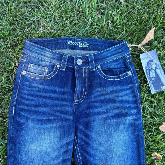 BOOTHEEL TRADING COM. Fontana Women’s size 27x32 Distressed Bootcut Jeans NEW! - Picture 5 of 10
